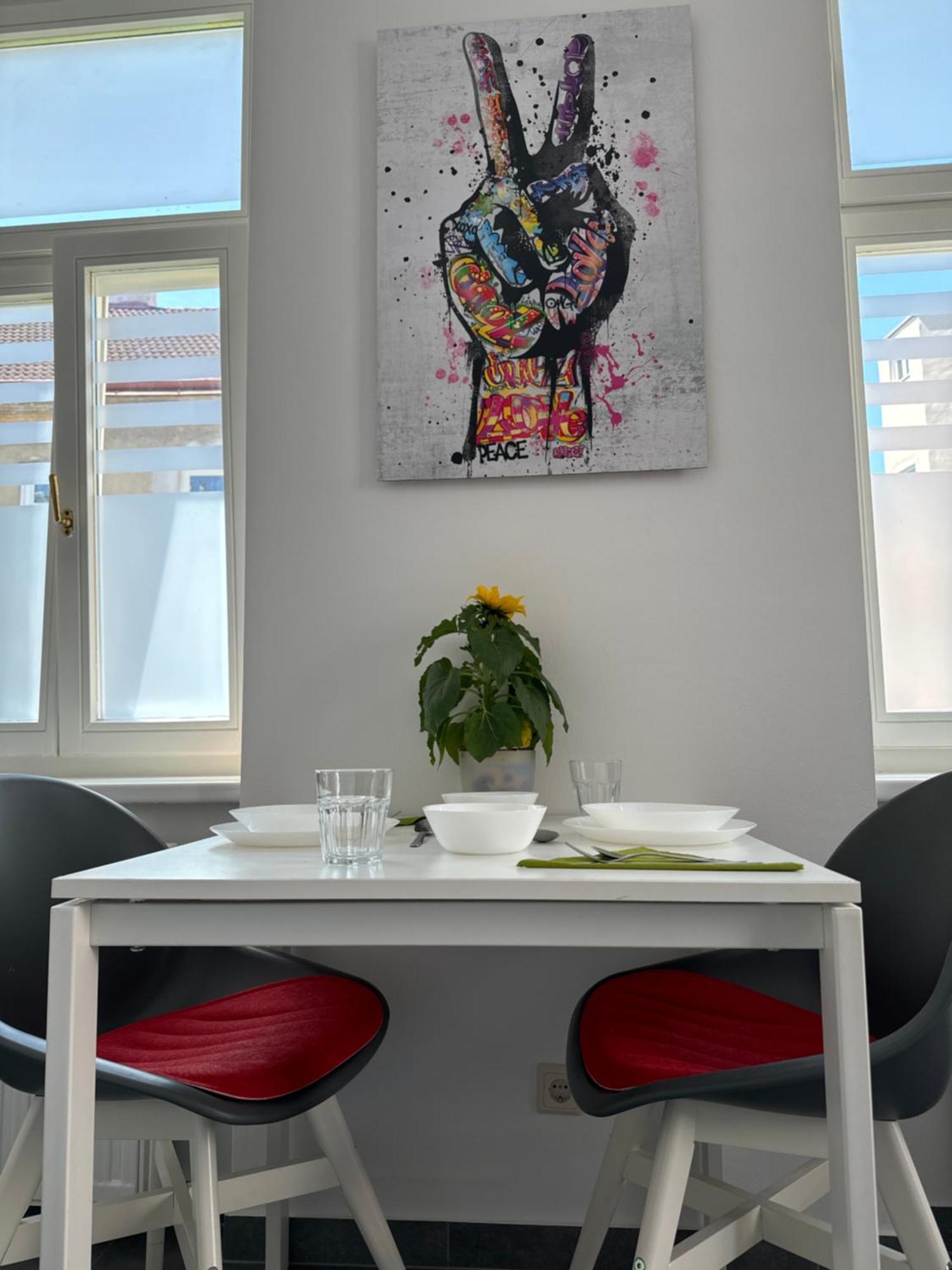 Apartamento Klein Aber Fein Mit Terrasse Viena Exterior foto