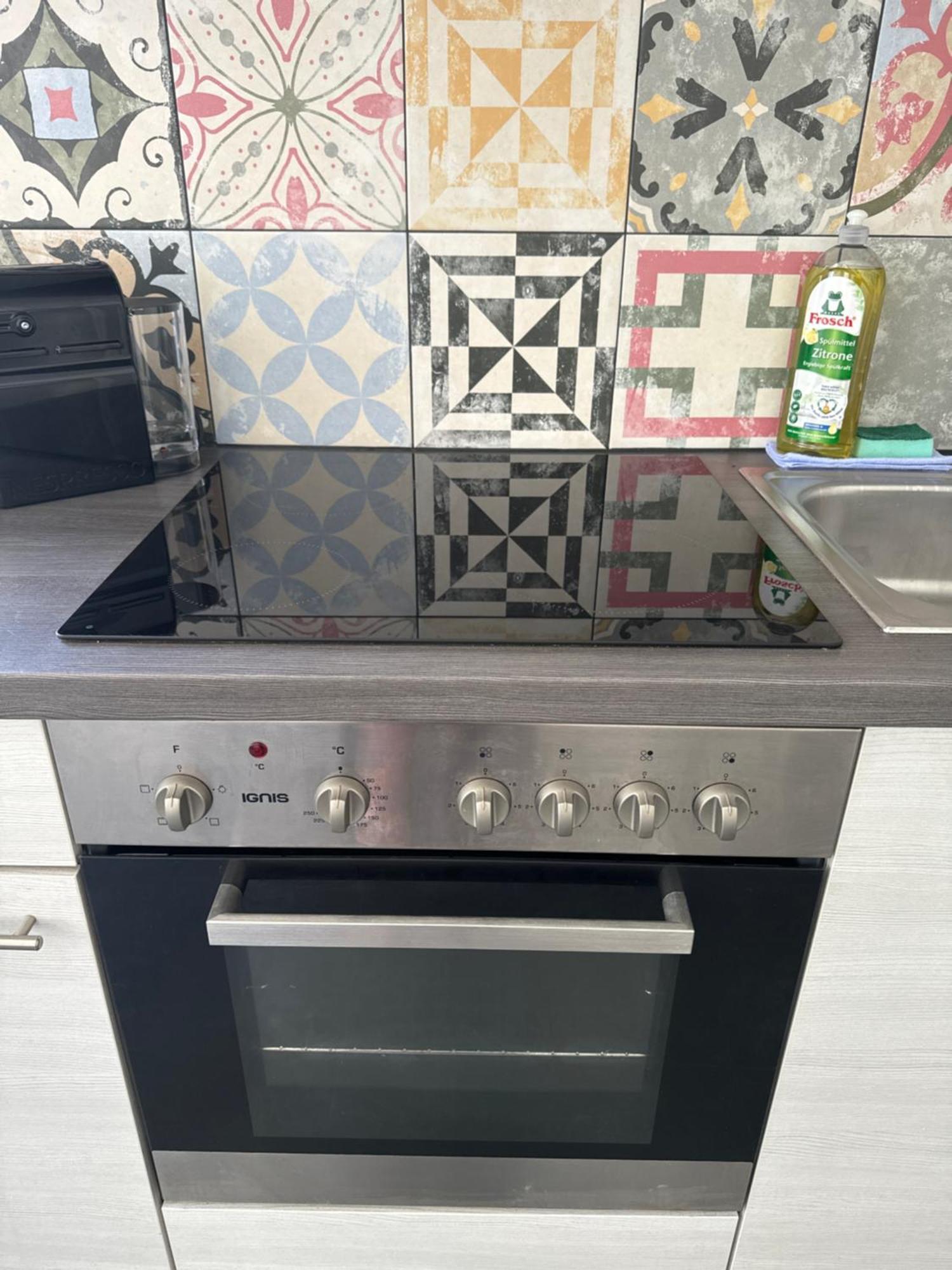 Apartamento Klein Aber Fein Mit Terrasse Viena Exterior foto